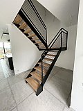 Menuiserie int&eacute;rieure portes et escaliers sur mesure Cr&eacute;a-M